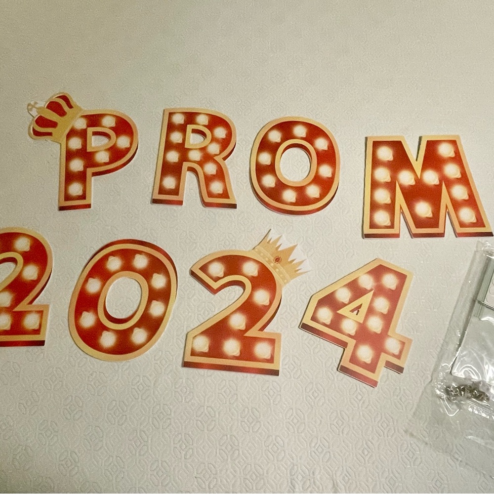 830. Gold & Red PROM 2024 Party Yard Sign w/battery operated fairy lights